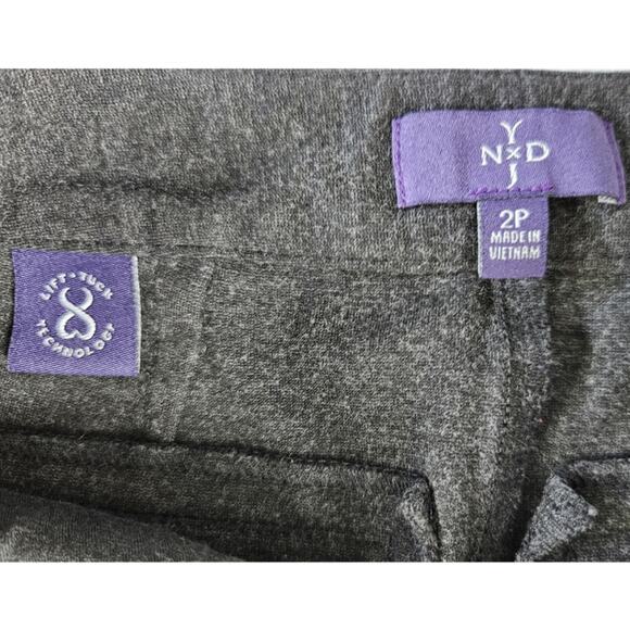 NYDJ Gray Bootcut Pants sz 2P - Picture 3 of 6